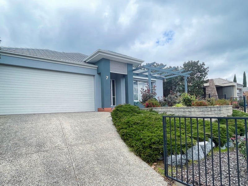 7 Botanic Drive, Pakenham, VIC 3810