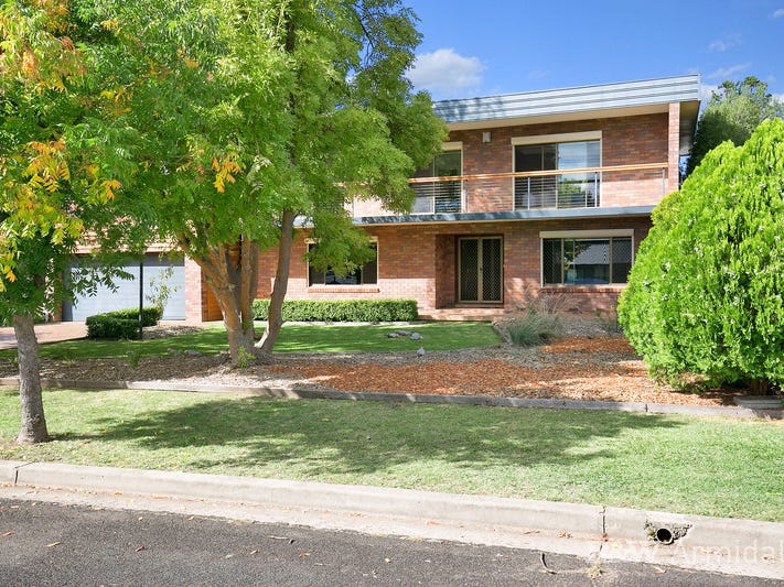10 Bowman Avenue, Armidale, NSW 2350 Property Details