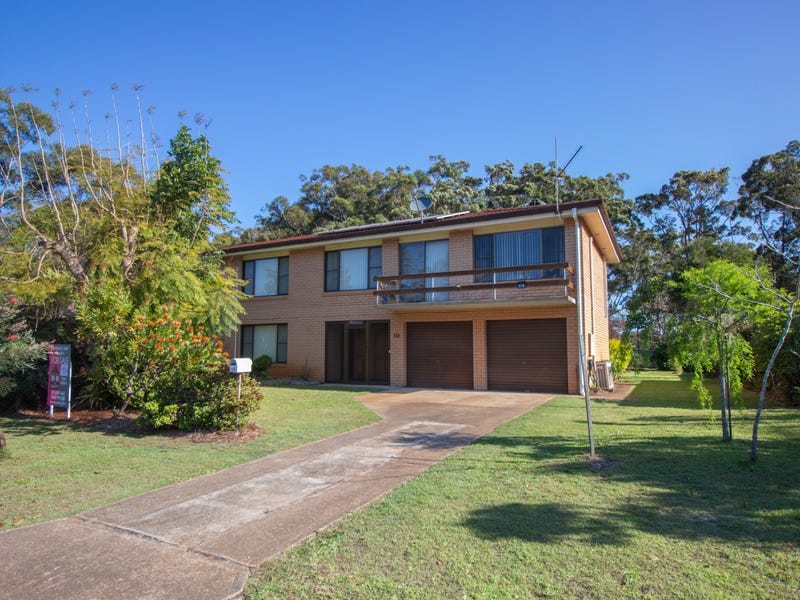 17 Avenue, Stuarts Point, NSW 2441