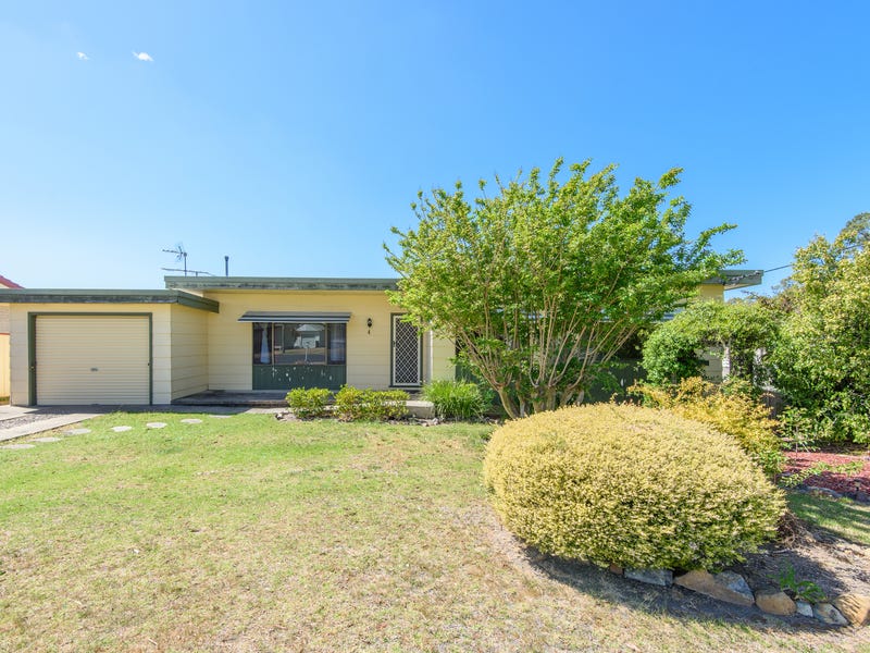 4 Maunsell Street, Moruya, NSW 2537 Property Details