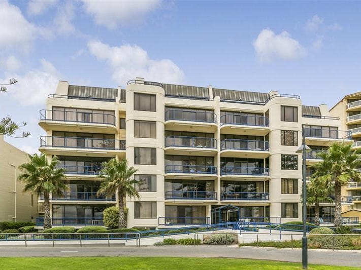 2/911 South Esplanade, Glenelg, SA 5045 Property Details