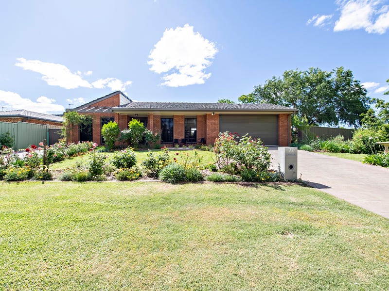 77 Margaret Crescent, Dubbo, NSW 2830 Property Details