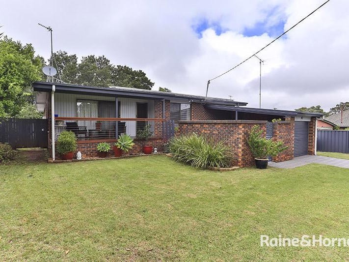 16 Adam Street North Toowoomba Qld 4350 House For Rent Realestate Com Au