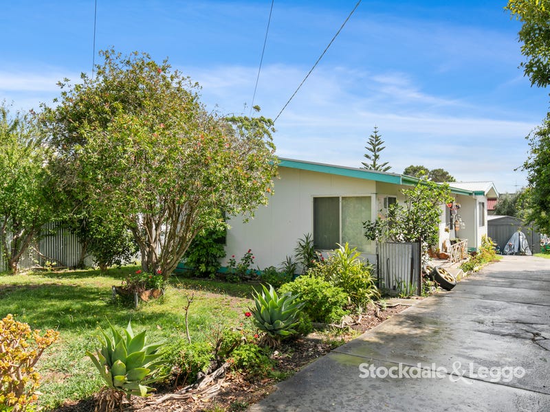 122 Church Street, Cowes, Vic 3922 Property Details