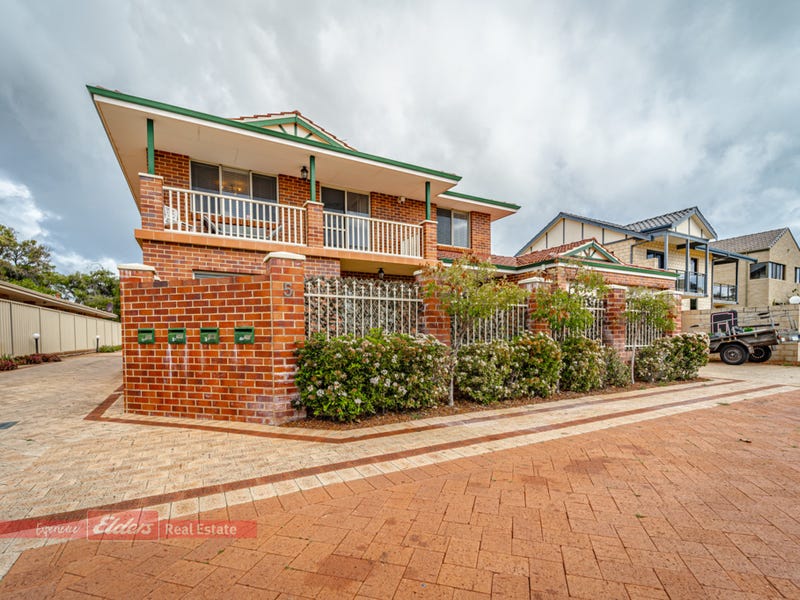 1/5 Fraser Street, Rockingham, WA 6168