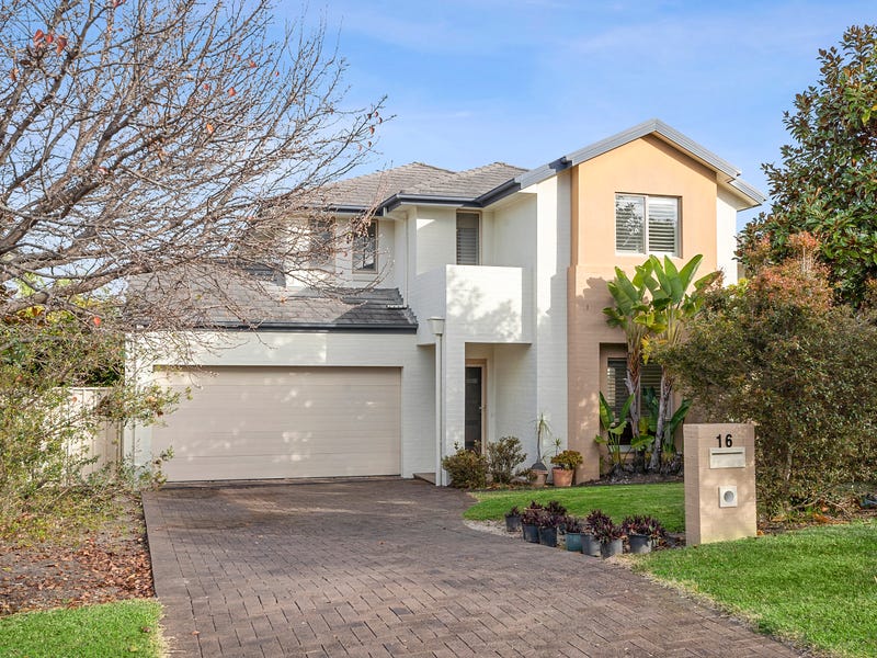 16 Simpson Street, Belrose, NSW 2085 Property Details