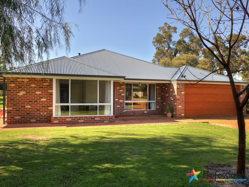 55 Lindsay Drive, Yalyalup, WA 6280 Property Details