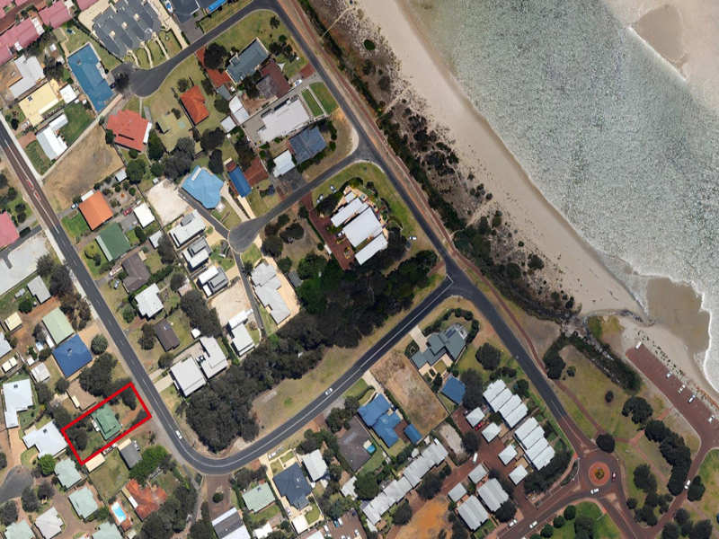 138 Gifford Road, Dunsborough, WA 6281 Property Details