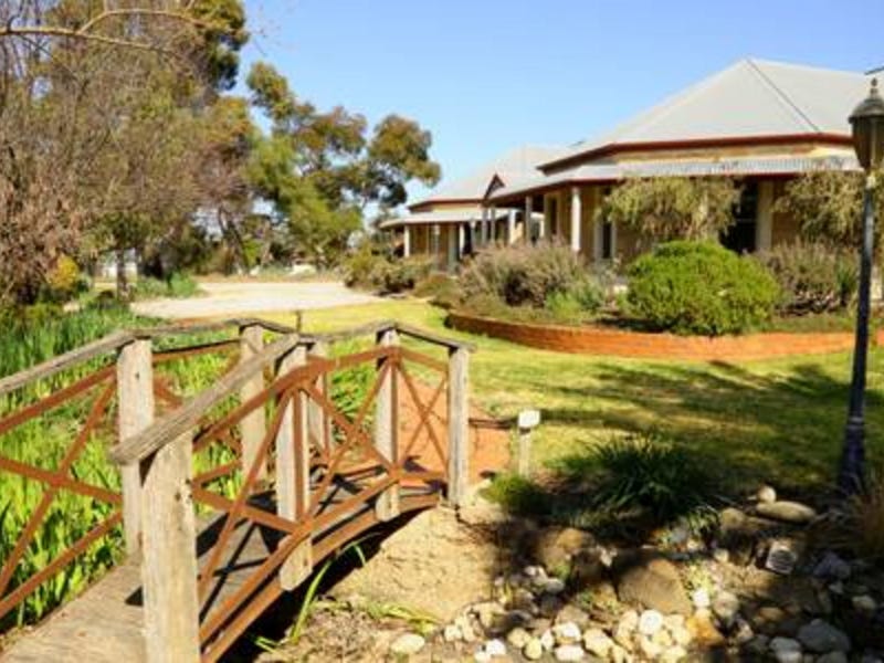 14 Rundle Street, Kerang, Vic 3579 House for Sale