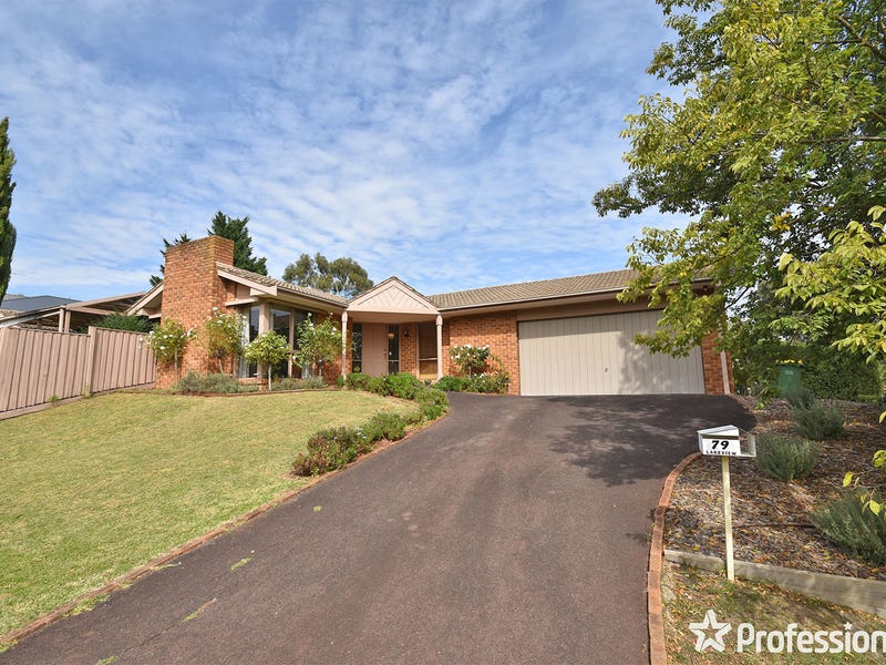 79 Lakeview Drive, Lilydale, VIC 3140