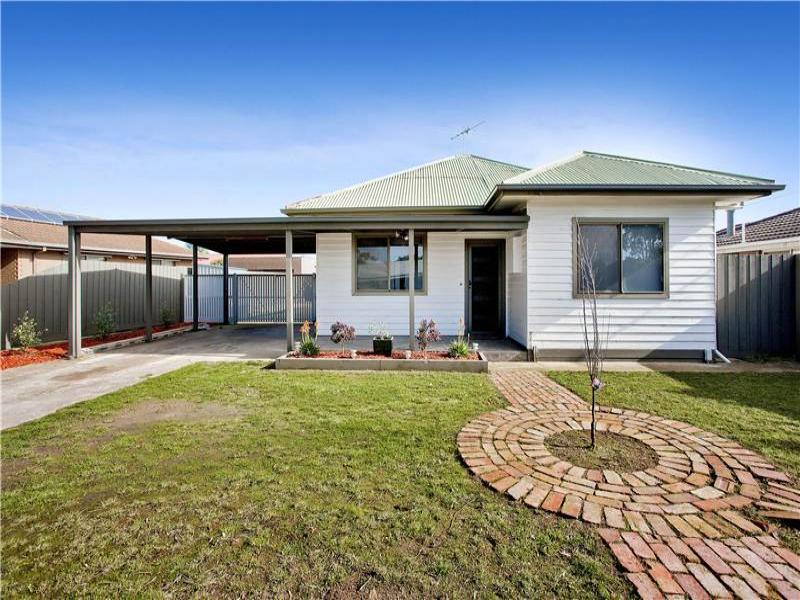 44 Rennie Street, Lara, Vic 3212 Property Details