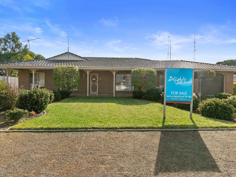 37 Christie Street, Kadina, SA 5554 House for Sale