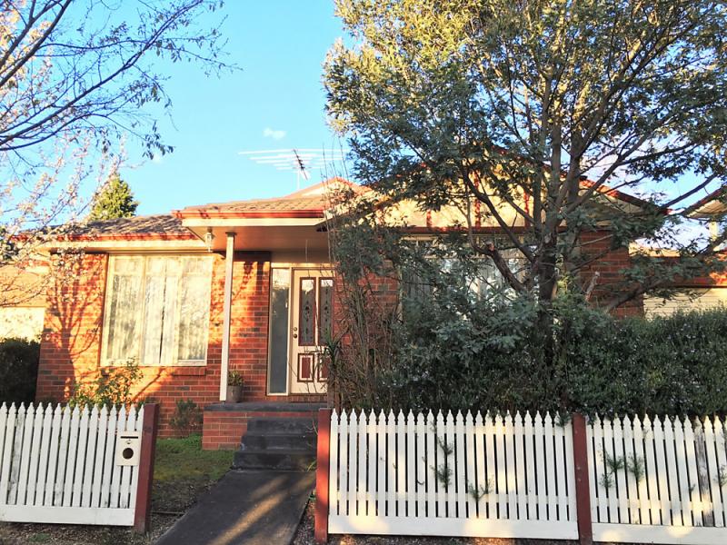 34 Thomas Street, Doncaster East, VIC 3109 34 Thomas Street, Doncaster East, VIC 3109