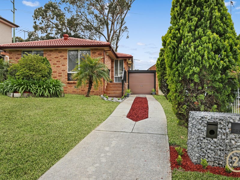 40 Gentian Avenue, Macquarie Fields, NSW 2564 House for Sale