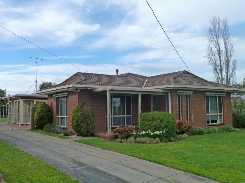10 Dowling Street, Colac, Vic 3250 Property Details