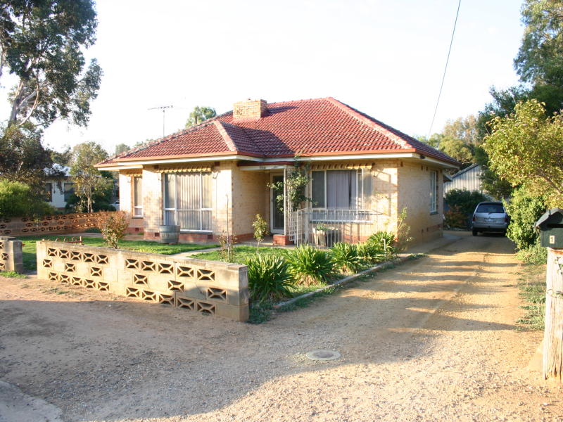 17 Manse Road, Strathalbyn, SA 5255