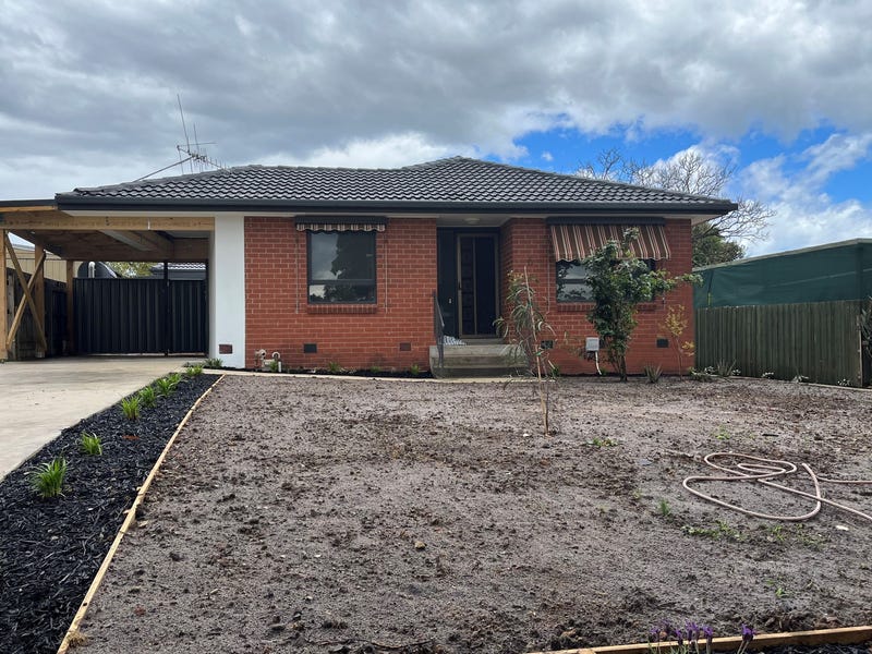 6 Scotsburn Way, Endeavour Hills, Vic 3802