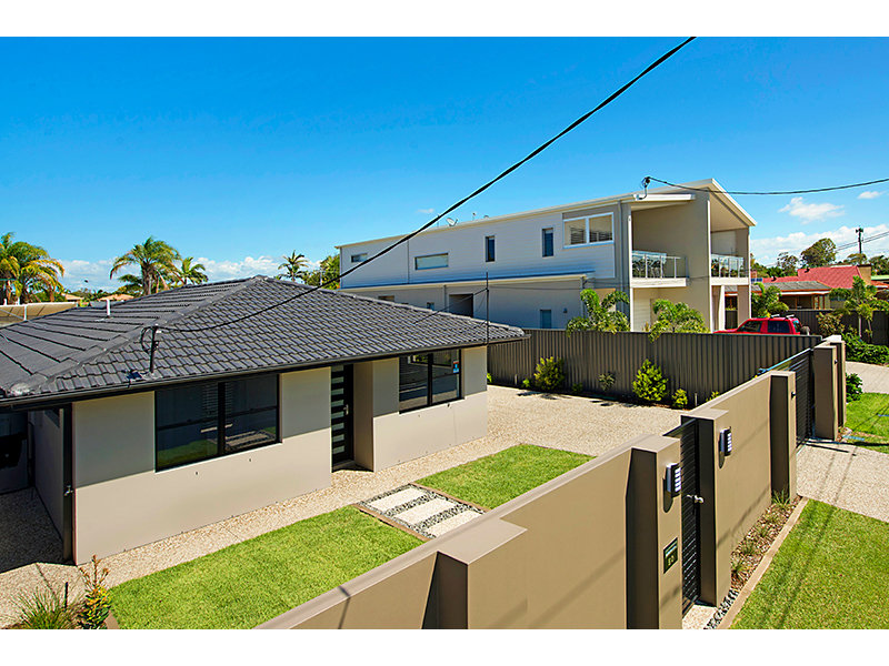 50 Milton Avenue Paradise Point Qld 4216 Property Details