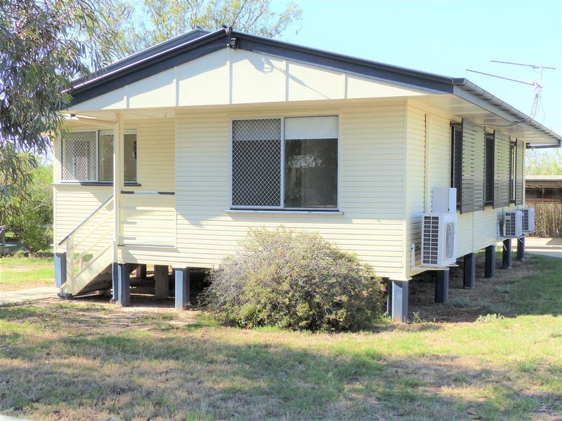 22 Foot Street, Roma, Qld 4455 Property Details