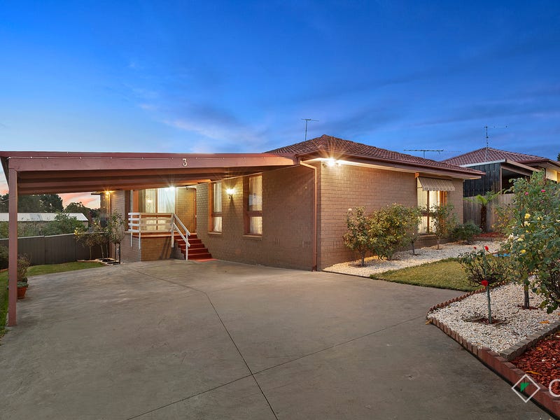 3 Inverness Street, Endeavour Hills, VIC 3802