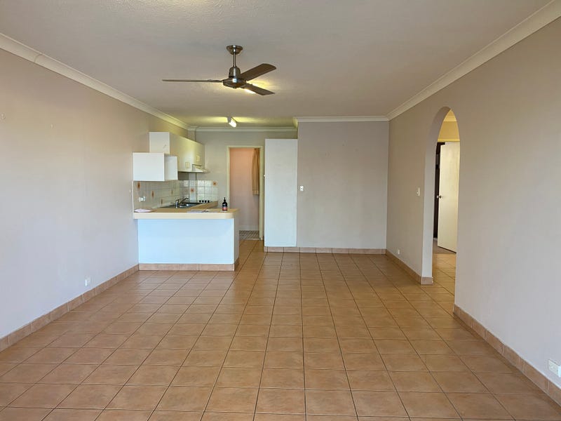 2/47 Duet Drive, Mermaid Waters, QLD 4218