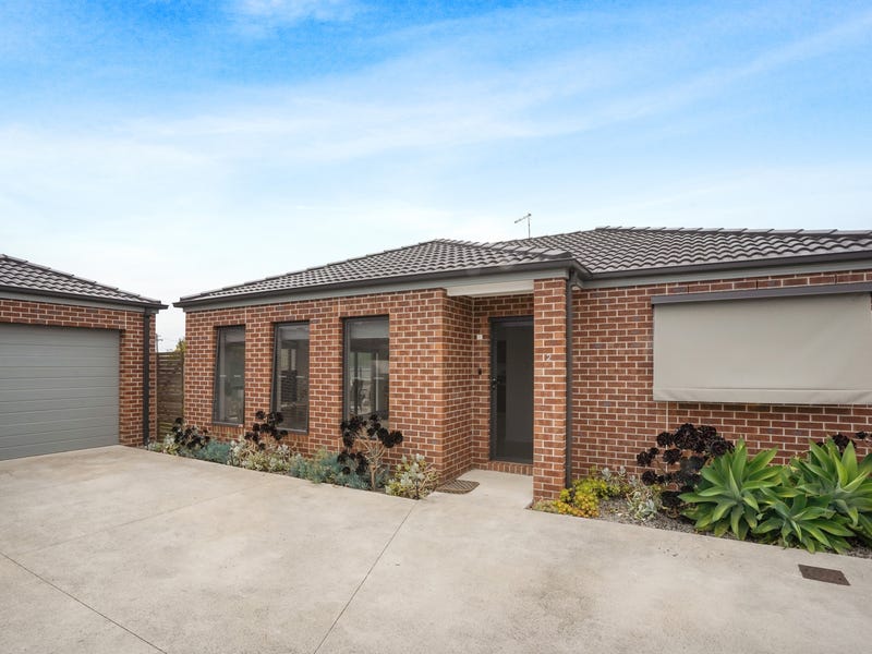 2/11 Ivanhoe Court, VIC 3219