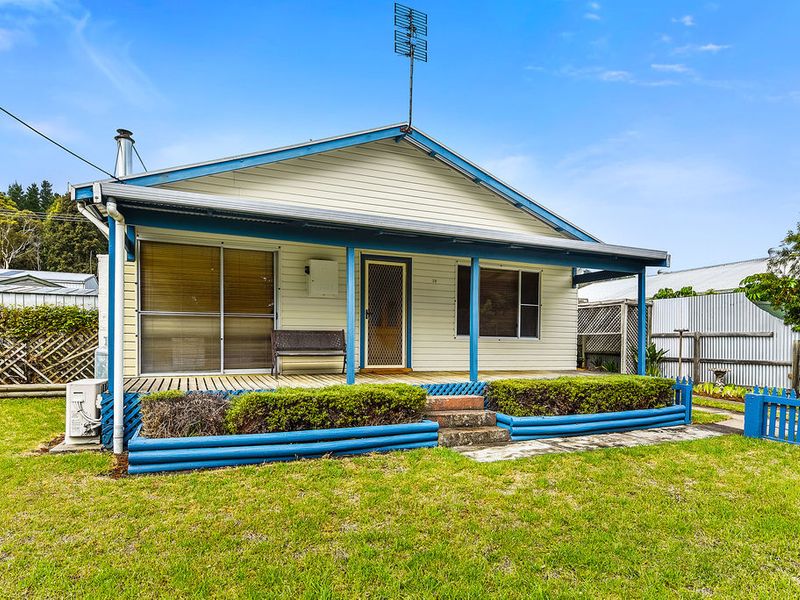 28 Thomas Drive, Mount Burr, SA 5279