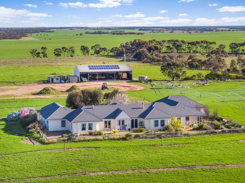 32 Longs Road, Woods Point, SA 5253 Lifestyle for Sale realestate