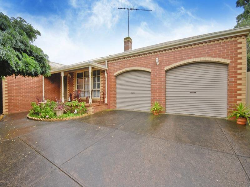 2/114 Nicholas Street, Newtown, Vic 3220 Property Details