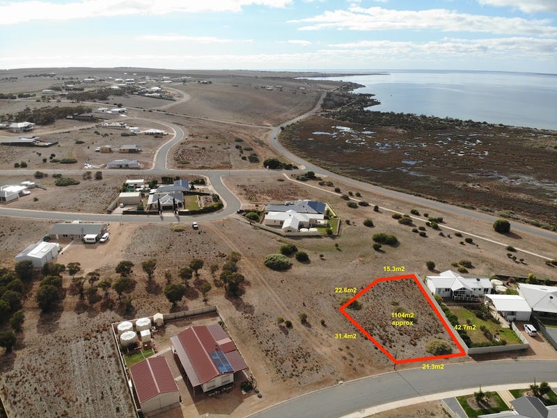 11 Johnson Street, Streaky Bay, SA 5680