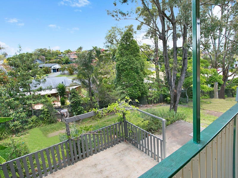 26 Tomanbil Terrace, Ashmore, QLD 4214