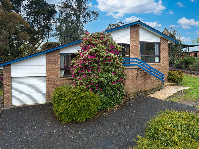 2123 Queen Street, Oberon, NSW 2787 Property Details