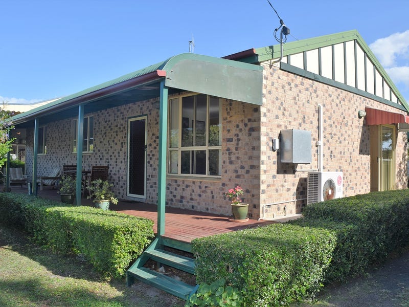17 Heads Road, Heads, QLD 4670