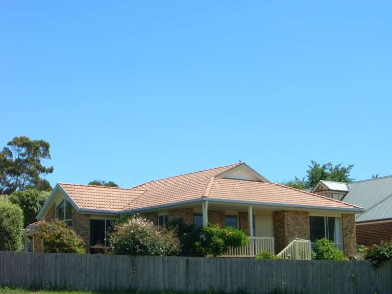 50 Jacaranda Crescent, Mornington, Vic 3931 Property Details