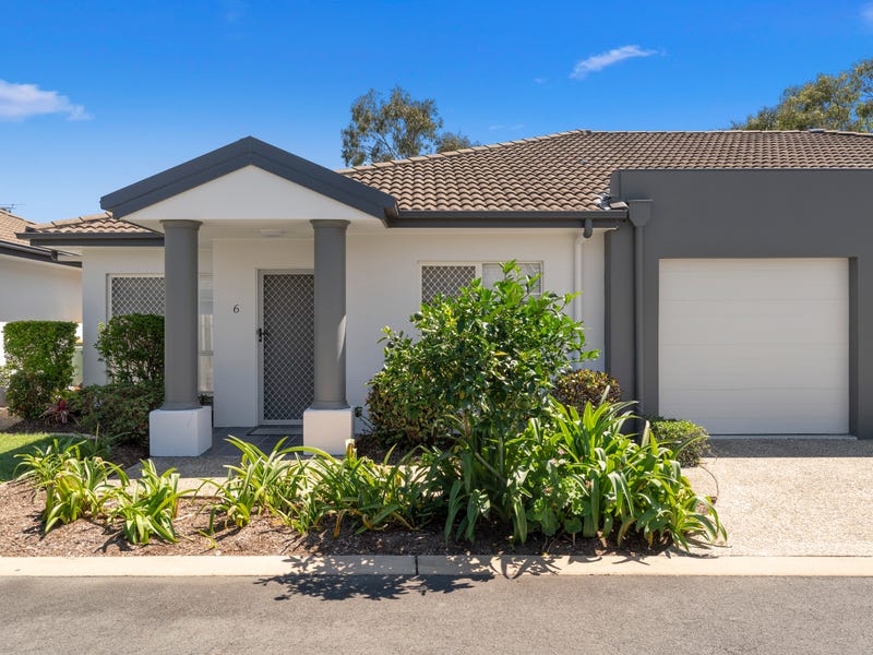 Palm Lake Resort Beachmere Sands Retirement Living at 218 Road