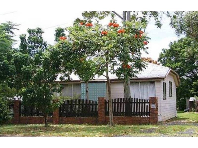 42 Cole Street, Silkstone, Qld 4304 Property Details