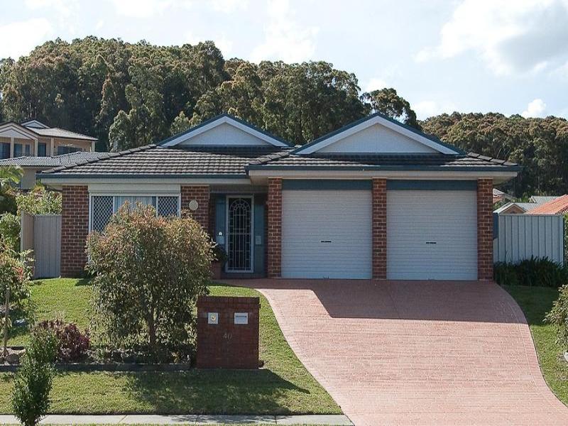 40 Green Point Drive, Belmont, NSW 2280 Property Details