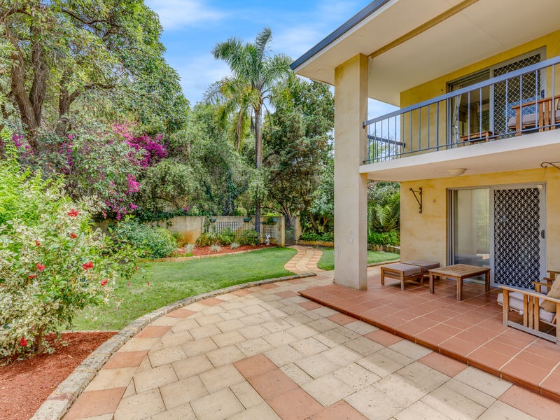 8 Hume Road, Thornlie, WA 6108