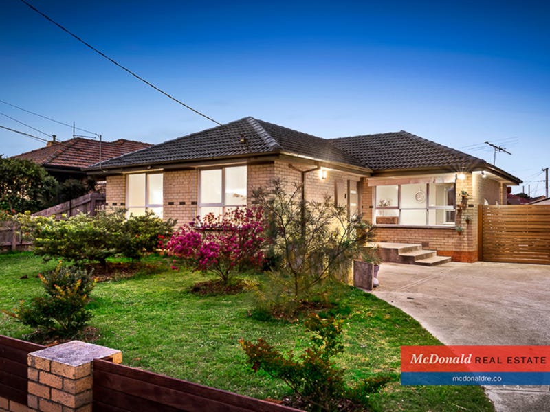 15 Finchaven Avenue, Keysborough, Vic 3173 Property Details