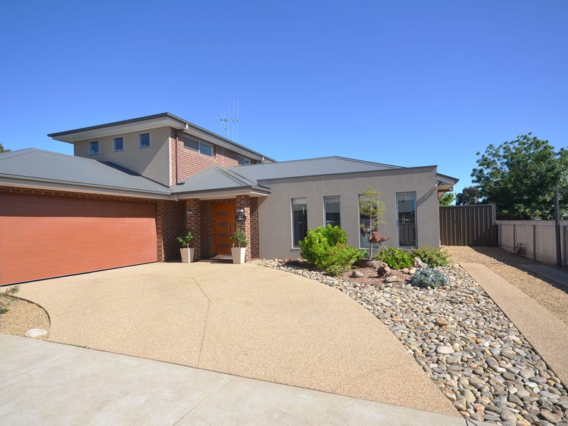 2/16 Echuca Street, Moama, NSW 2731 Property Details
