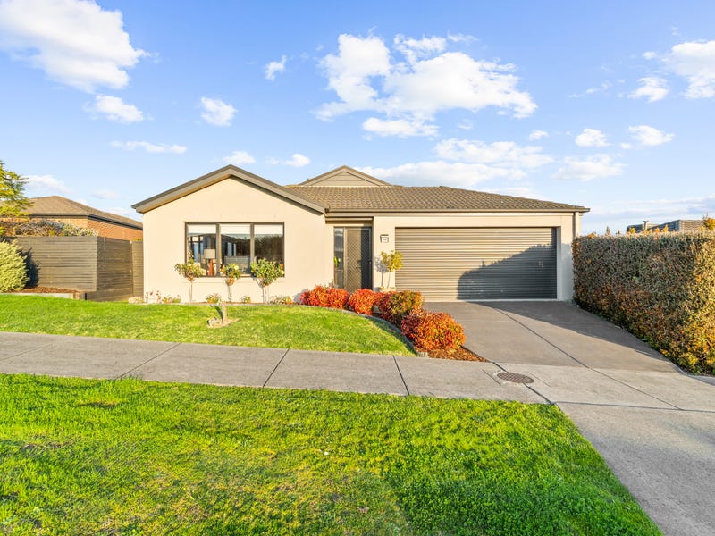 16 Lawn Avenue, Traralgon, Vic 3844 House for Sale