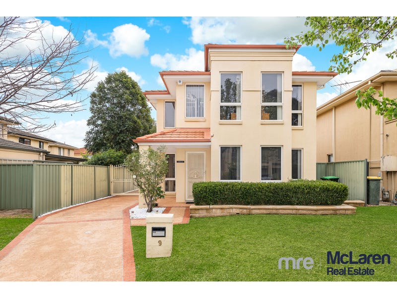 9 Lakeland Circuit, Harrington Park, NSW 2567 House for Sale