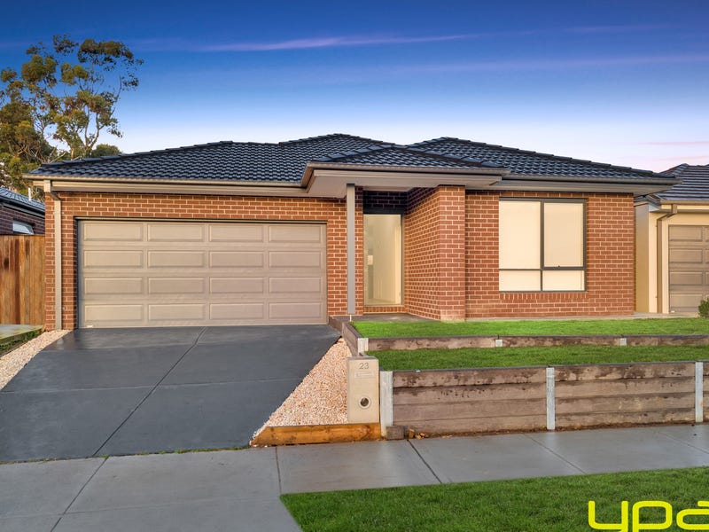 23 Seahawk Cres, Clyde North, VIC 3978 - realestate.com.au