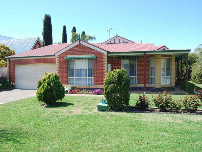 1/14 Woods Road, Yarrawonga, Vic 3730 Property Details