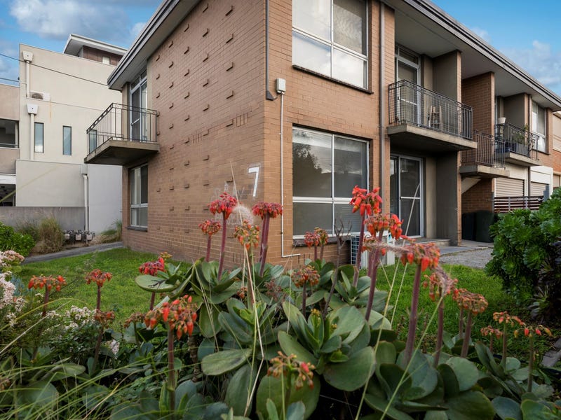 1/7 Grantham Street, Brunswick West, VIC 3055