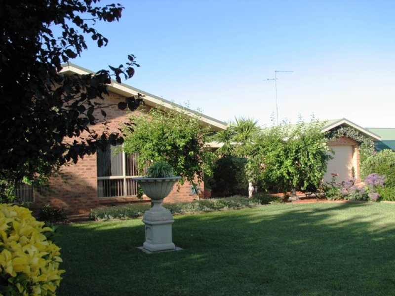 Property 108689486, Narrandera, NSW 2700 Property Details