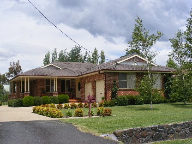 29 White Street, Guyra, NSW 2365