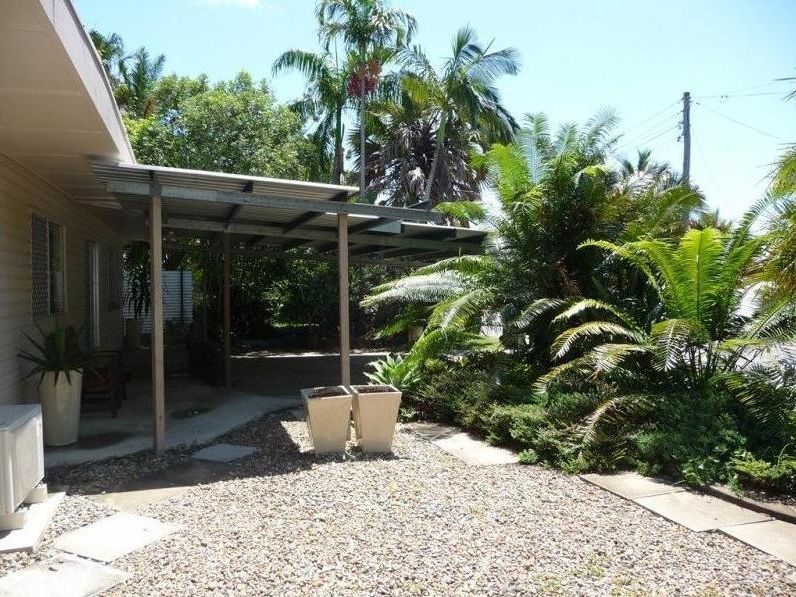 10 Jansen Street, Slade Point, QLD 4740