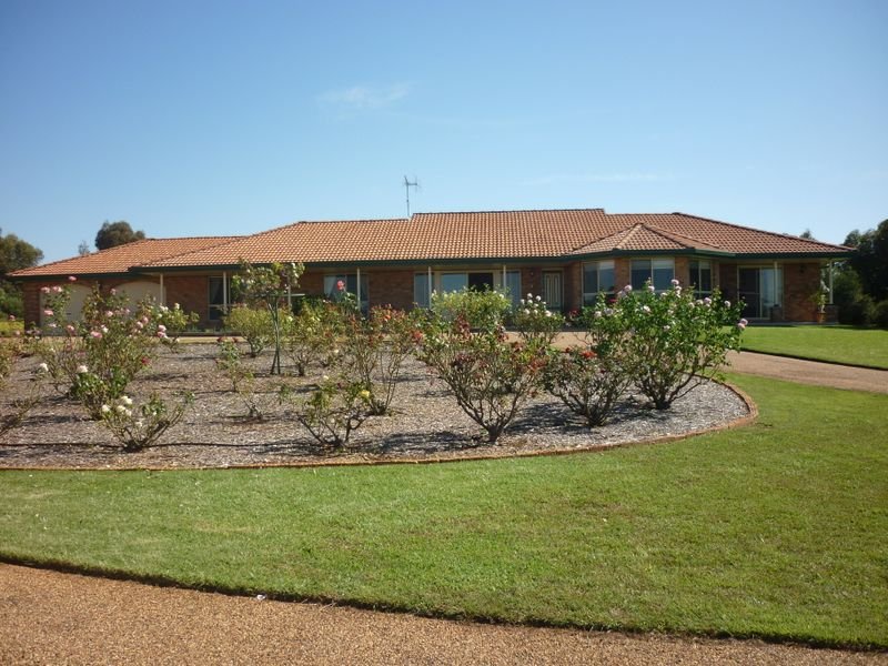 4L Debeaufort Drive, Dubbo, NSW 2830 Property Details