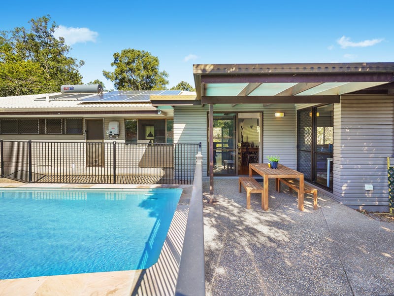 7 Brymer Street, Chapel Hill, Qld 4069 House for Sale